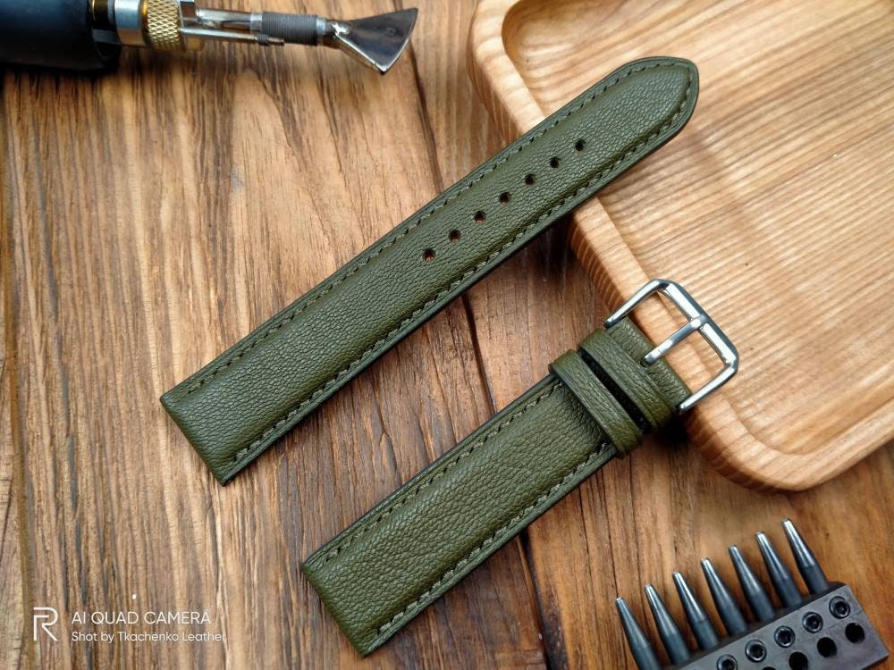 Custom olive watch bands handcrafted olive leather watch strap men's bottle Green watch straps 20mm 18mm 16mm olive watch straps hakki watch